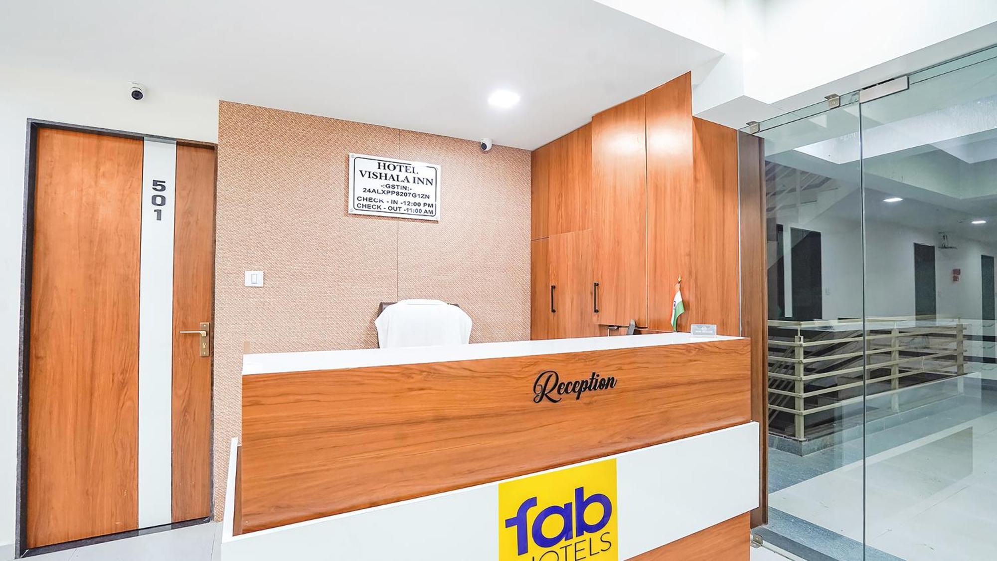 Fabhotel Vishala In Ahmedabad Exteriör bild