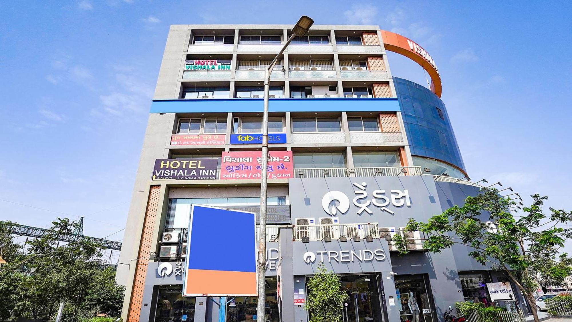 Fabhotel Vishala In Ahmedabad Exteriör bild